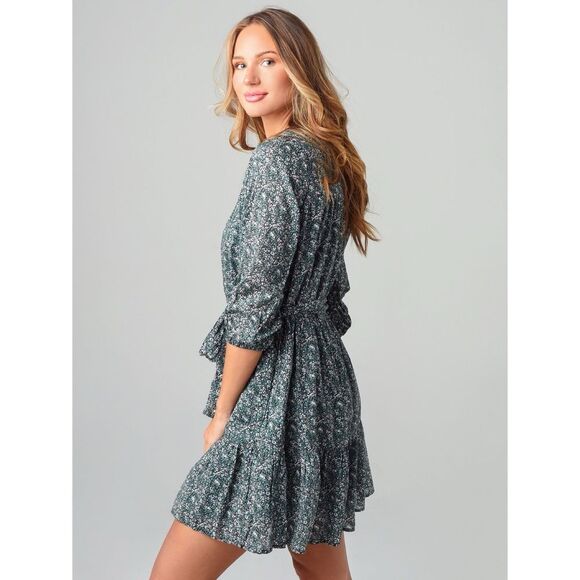 Trovata Dresses & Skirts - Trovata Birds Of Paradis Nia Short Tiered Dress Moss Ditsy Floral Green Medium